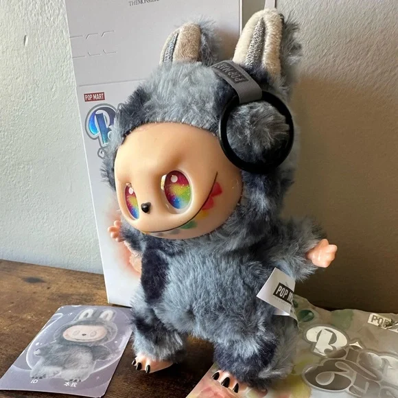 Pop Mart Lafufu Big Into Energy Series ID Plush Lafufu With Box and Card - Picture 3 of 6